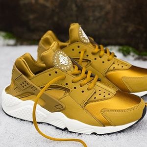 Nike Air Huarache Bronzine